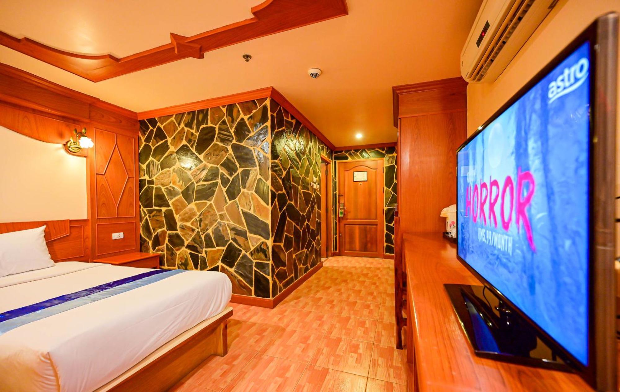 Tiger Complex Hotel Patong Exteriér fotografie